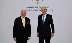 العراق يشدد على ضرورة إعادة سوريّا لمقعدها في الجامعة العربية