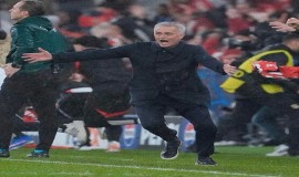 مورينيو يعتذر عن احتفاله أمام ريال مدريد ويصف تصرفه ب"الطائش"