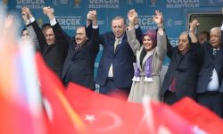 أردوغان يعلن نجاح أول رحلة للمقاتلة التركية قآن