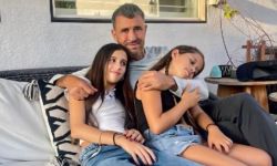 القيصر مع حفيدتيه: " يا هبة ربي من السما وأجمل هدية"