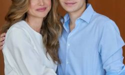 الملكة رانيا تحتفي بالملك عبدالله والأمير هاشم