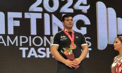 الرباع العراقي علي عمار يسر يحسم تأهله للمشاركة في أولمبياد باريس