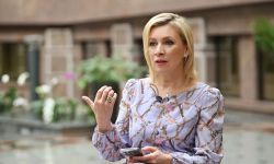 زاخاروفا ساخرة من الإليزيه: ربما "يد الكرملين" هي التي ضربت ماكرون!!!