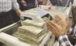 دولار بغداد يودّع مستوى الخمسينات أخيراً..