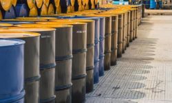 النفط يتجه لأول ارتفاع اسبوعي منذ 21 يومًا