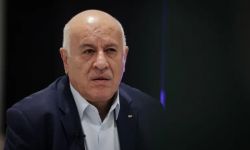 المخابرات الإسرائيلية تحتجز جبريل الرجوب للتحقيق معه