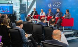 رئيس هيئة الإعلام والاتصالات : العراق ماضٍ في نشر ثقافة التسامح وإشاعة الحريات