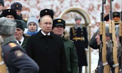 بوتين يعلن تحديث جميع القوات النووية الروسية