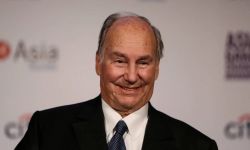 الموت يغيّبُ الآغا خان، إمام الإسماعيليين النزاريين