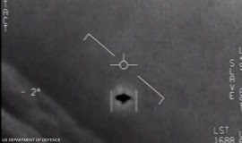 ترامب يتعهد بنشر وثائق الحكومة حول "الكائنات الفضائية"