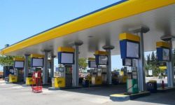 النفط: سنحقق الاكتفاء الذاتي من البنزين المحسن العام المقبل