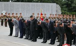 كيم يتعهد بإقامة "جنة" لشعب كوريا الشمالية