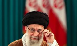 المرشد الإيراني: سنفعل كل ما يلزم في مواجهة الاستكبار عسكريا وسياسيا