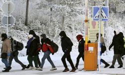 فنلندا توقف إصدار تصاريح الإقامة الدائمة للاجئين