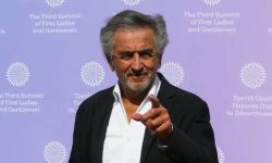 المفكر الفرنسي برنارد ليفي يثير جدلا بتبريره الإبادة الجماعية في غزة