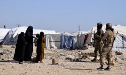 وزير الدفاع: بقاء قوات التحالف الدولي في سوريا ضروري