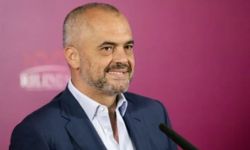 ألبانيا تخطط لإقامة دولة إسلامية داخل عاصمتها