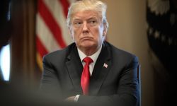 ترامب: "بلادنا ستذهب إلى الجحيم"