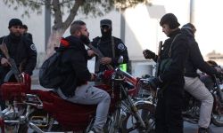 اضطرابات أمنية في الساحل السوري إثر شائعات بعودة ماهر الأسد