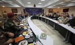 وزير الداخلية الإيراني ونظيره العراقي يعقدان اجتماعا استعدادا لزيارة الأربعين