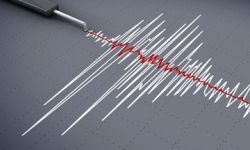 زلزال بقوة 5 درجات يضرب مدينة خوي شمال غرب إيران