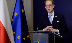 السويد تحاول إعادة علاقتها الإسلامية