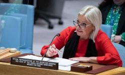 بلاسخارت الحكومة العراقية تحتاج إلى المزيد من الدعم