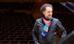 نصير شمه :  أضع كل طاقتي لمساعدة ضحايا الزلزال