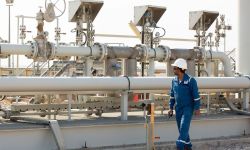 العراق يطلق جولة تراخيص جديدة لاستكشاف الغاز في المناطق الغربية