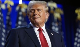 ترامب يحذّر طهران مجدداً ويؤكد دعمه للمحتجين