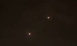 صاروخ يمني يستهدف قلب إسرائيل