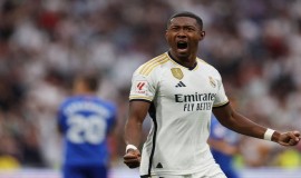 فابريزيو رومانو: آلابا يقترب من الرحيل عن ريال مدريد بنهاية الموسم