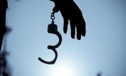 قطر تُخفف عقوبة الإعدام الصادرة بحق ثمانية ضباط سابقين في البحرية الهندية