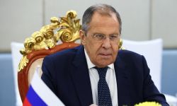 لافروف: موسكو ترحب بالمحادثات الأمريكية الإيرانية ومستعدة للمساعدة