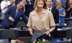 إعادة انتخاب المالطية ميتسولا رئيسة للبرلمان الأوروبي