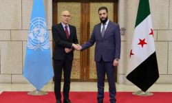 وفد من مفوضية حقوق الإنسان يتلقي الشرع