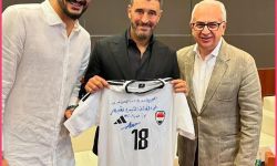 ماذا اهدى اللاعب ايمن حسين القيصر كاظم الساهر؟