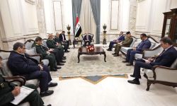 الرئيس العراقي يستقبل رئيس هيئة الأركان العامة للقوات المسلحة الإيرانية