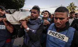 عدد الشهداء الصحفيين في غزّة يصل إلى 62
