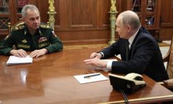 لندن تتهم شويغو بالمسؤولية عن مقتل الآلاف في الجيش الروسي