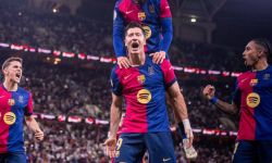 برشلونة يهزم الريال بخماسية ويتوج بكأس السوبر الإسباني