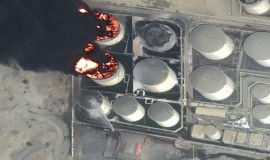 الإمارات: السيطرة على حريق بمنطقة صناعة النفط بالفجيرة