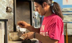 مقهى جاي خانة في الكرادة ملتقى للفنانين والرياضيين من بغداد والمحافظات