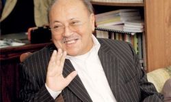 الموت يغيبُ الأديب العراقي جمعة اللامي عن 78 عاماً