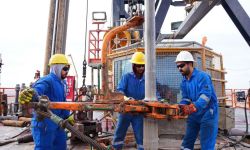 انخفاض أسعار خامي البصرة بأكثر من 1٪ رغم ارتفاع النفط عالمياً