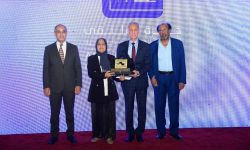 الكويتية نجمة إدريس تحصد جائزة «الملتقى» للقصة القصيرة