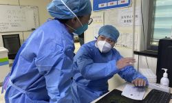 في الصين نصف مليون إصابة يومياً بكوفيد في مدينة واحدة