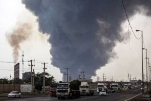 فيديو..  إيران تعلن الحداد العام.. وتكشف تفاصيل أولية لانفجار ميناء رجائي
