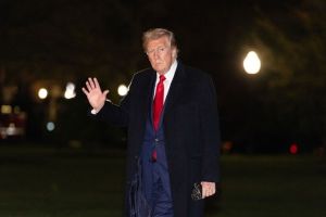 ترامب يقارن بين أوضاع بغداد والرياض وأبو ظبي